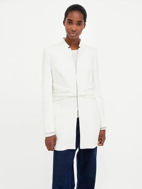 EUC Zara White Collarless Blazer
